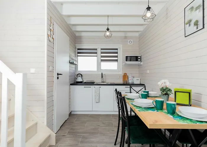 Alojamento de Turismo Selvagem Villa6 I *